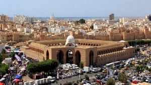 وزير النقل يدعو الى إعداد تقرير شامل حول الإشكاليات التي عطلت مشروع مترو صفاقس