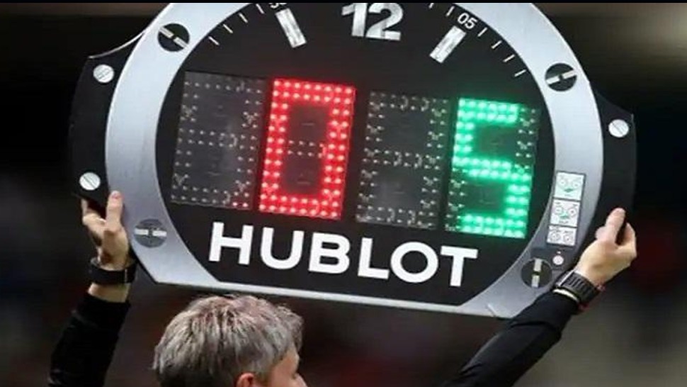 ‏الإتحاد الأفريقي لكرة القدم يسمح بإجراء 5 تغييرات في كان الكاميرون