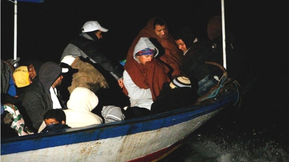 احباط 9 عمليات اجتياز لـ 96 مهاجرا تونسيا