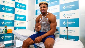 آداما تراوري يعود الى برشلونة