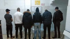 المنستير : الإطاحة بـ 6 أشخاص داخل منزل بصدد لعب القمار