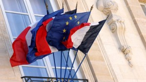 فرنسا: انضمام أوكرانيا للاتحاد الأوروبي قد يستغرق 20 عاماً