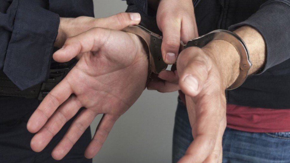 إيقاف موظف ببلدية نابل عن العمل من أجل اختلاس أختام رسمية