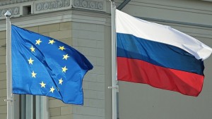 زعماء الاتحاد الأوروبي يتفقون على خطة لوقف جزئي لواردات النفط الروسي