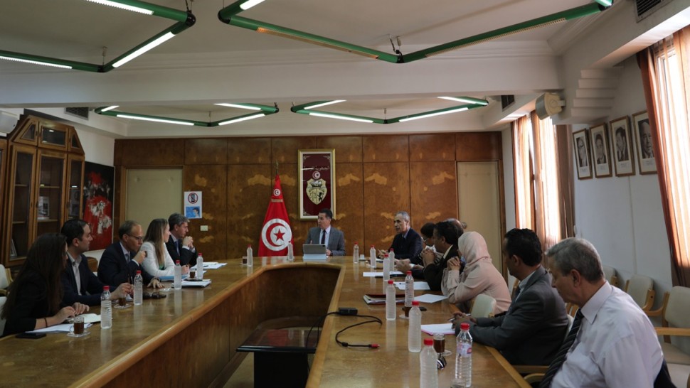 البنك الأوروبي للاستثمار يؤكد استعداده مرافقة تونس في إنجاز مشاريعها في قطاع النقل