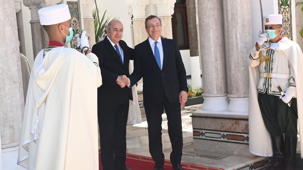 رئيس الوزراء الايطالي يصل الى الجزائر لبحث مسألة الطاقة