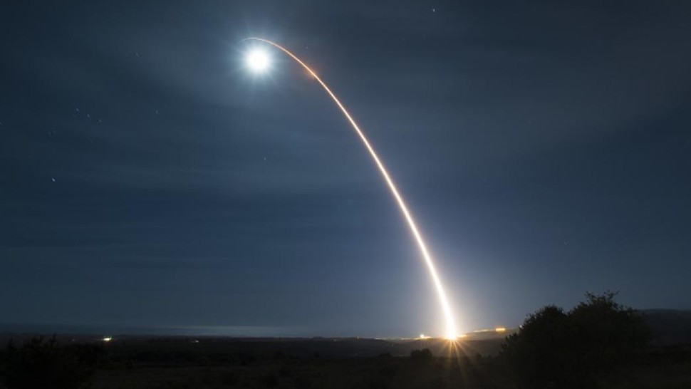 قادر على حمل رؤوس نووية..الولايات المتحدة تختبر أقوى صواريخ الردع لديها