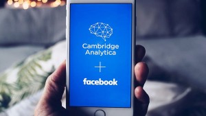 فايسبوك ينجح في التوصل لتسوية قضائية بخصوص فضيحة ""كامبريدج أناليتيكا"