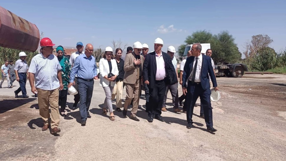 القصرين : وفد من وزارة الصناعة يتابع أشغال صيانة المرجل الحراري بشركة الحلفاء والورق
