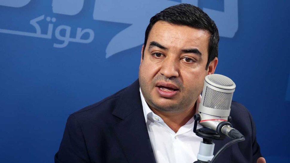منع العياشي زمال من السفر