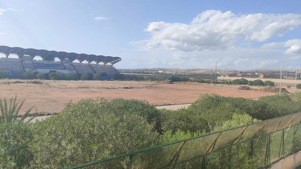انطلاق أشغال صيانة وتهيئة ملعب الكاف