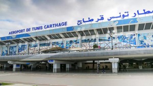 مطار تونس قرطاج : ضبط 22 وثيقة مفتعلة لمسافرين أجانب