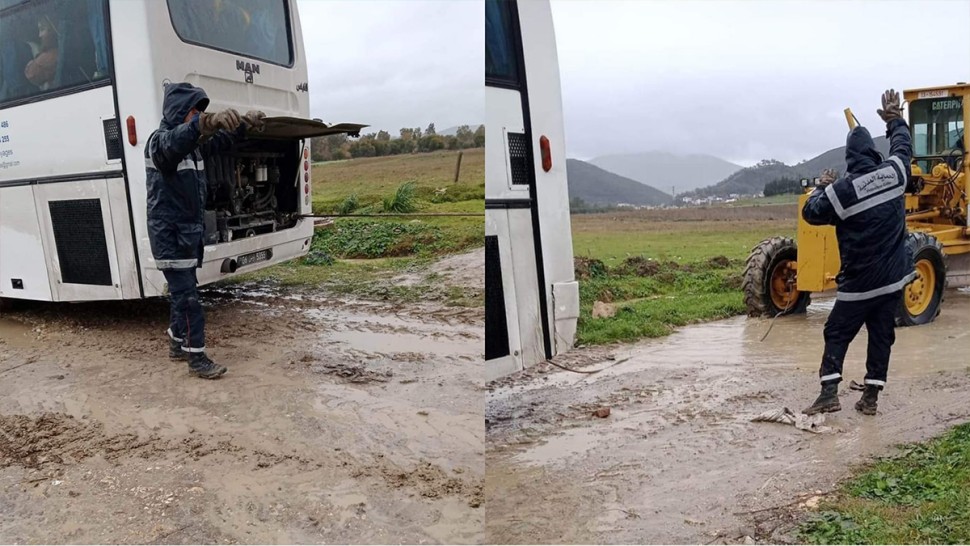 باجة : اخراج حافلة سياحية علقت في الأوحال