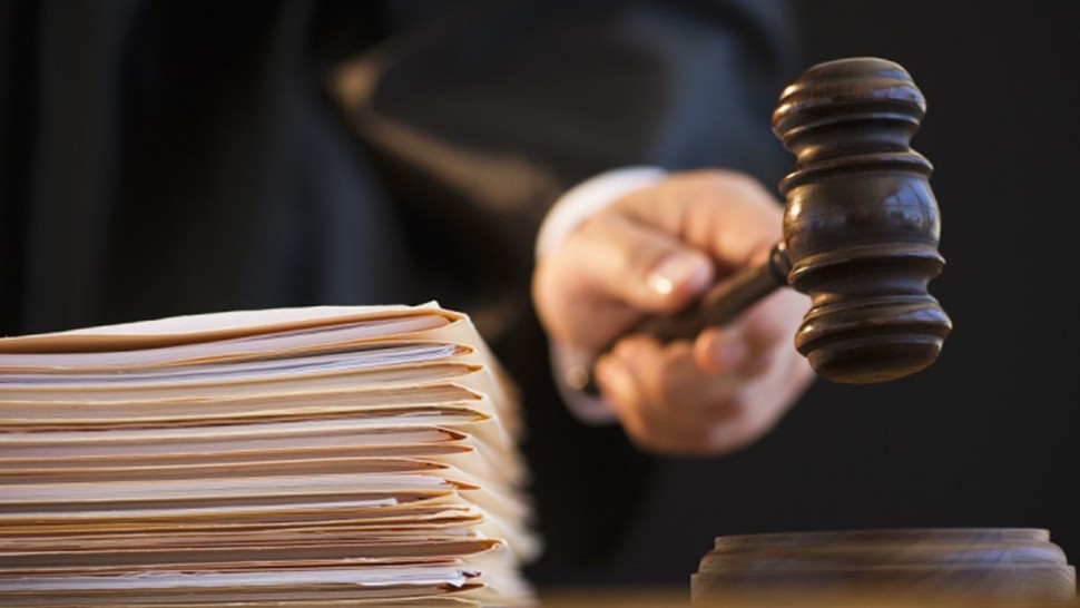 هيئة الدفاع عن القضاة المعفيين ترفع 37 شكاية جزائية ضد وزيرة العدل