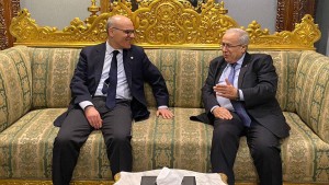 تعزيز العلاقات بين تونس و الجزائر محور لقاء نبيل عمار برمطان لعمامرة