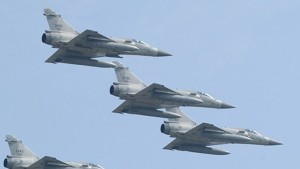 تايوان ترصد 19 طائرة للقوات الصينية في منطقة دفاعها الجوي