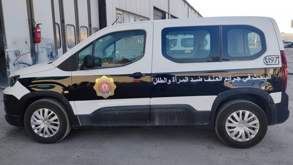 تخصيص سيارات تعنى بالبحث في جرائم العنف ضد المرأة والطفل