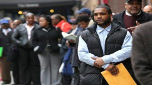 ارتفاع طلبات إعانة البطالة الأسبوعية في أميركا