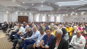 اتحاد عمال تونس يدعو الحكومة إلى تحمل مسؤولياتها في التصدي لغلاء الأسعار