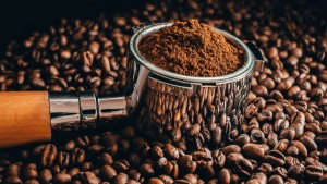 وثيقة:وزارة التجارة تهيكل  أسعار القهوة المقلية