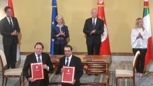 مذكرة التفاهم  مع  أوروبا : الاتفاق على تعزيز إعادة المهاجرين التونسيين غير النظاميين