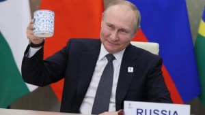 بوتين أمام بريكس: روسيا شريك يعتمد عليه لأفريقيا في إمدادات الغذاء والوقود