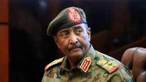 السودان: البرهان يبدأ زيارة رسمية إلى قطر