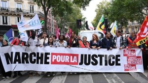 فرنسا  : مظاهرات ضد عنف الشرطة
