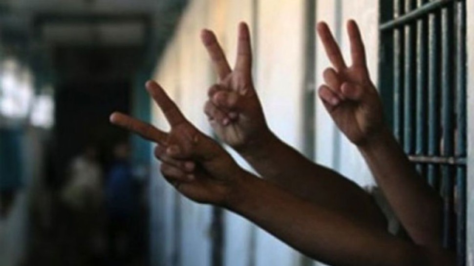 نادي الأسير الفلسطيني: الاحتلال سيفرج الليلة عن 15 أسيرة و15 طفلا