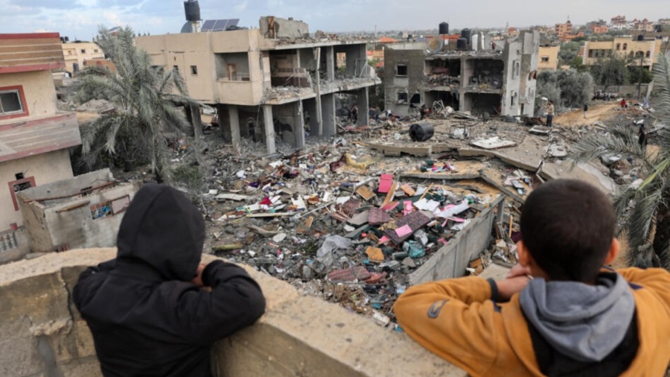 مصدران أمنيان مصريان: من الممكن تمديد الهدنة في غزة ليومين آخرين