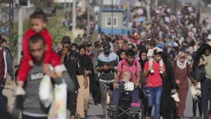 غزة: منظمة الصحة العالمية تحذر من تفشي الأمراض بين النازحين