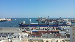 قريبا إحداث خط بحري لنقل الحاويات من ميناء صفاقس التجاري نحو المغرب وإسبانيا وليبيا