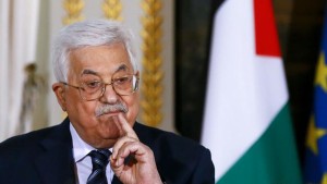 محمود عباس يقبل استقالة الحكومة الفلسطينية