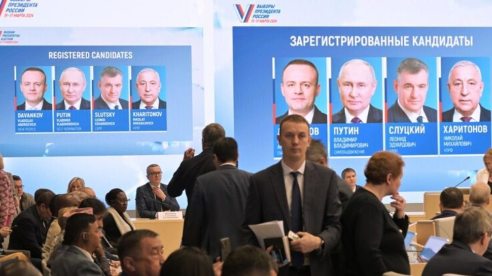 الروس يدلون بأصواتهم في الانتخابات الرئاسية