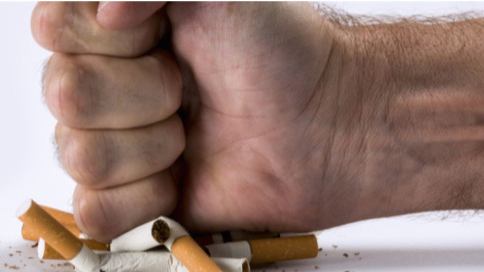 مختص في العلاج السلوكي : رمضان فرصة للتخلص من العادات السيئة و الإقلاع عن التدخين