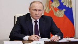 الكرملين: نتائج الانتخابات تظهر التفاف الشعب الروسي حول بوتين
