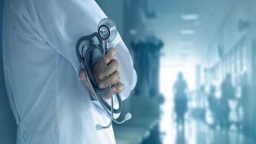 نقابة الأطباء الاستشفائيين الجامعيين: 1325 طبيبا غادروا تونس في 2023