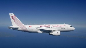 ''تونيسار'' تستأجر طائرتين وتعيد فتح عدد من الخطوط لتأمين عودة التونسيين بالخارج