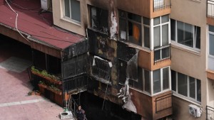 مقتل 25 شخصا في حريق بملهى ليلي في إسطنبول