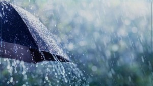 طقس اليوم: أمطار بأغلب المناطق وبكميات هامة بالجنوب