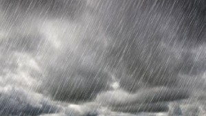 الرصد الجوي: أمطار تصل إلى 100 مليمتر بولايتي قبلي وتوزر