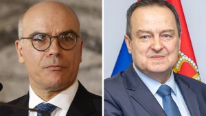 في مكالمة هاتفية مع نظيره الصربي: وزير الخارجية يتلقى دعوة إلى زيارة صربيا