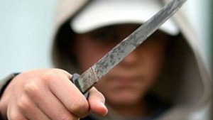 القيروان: تلميذ يعتدي على أستاذه بسكين