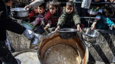 برنامج الأغذية العالمي: 6 أسابيع للوصول إلى المجاعة بغزة