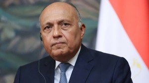 وزير الخارجية المصري: متفائلون إزاء اقتراح للهدنة في غزة