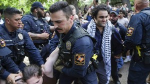 احتجاجات الجامعات الأميركية: اعتقال نحو 2200 شخص