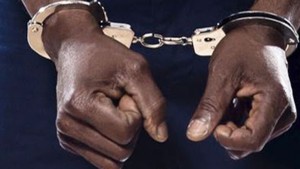 قفصة: إلقاء القبض على شخصين من دول إفريقيا جنوب الصحراء مشتبه فيهما في جريمة قتل