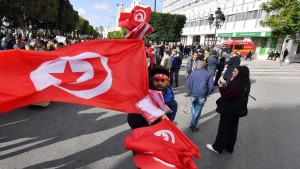 اليوم: مسيرة رافضة للتدخل الاجنبي وتوطين افارقة جنوب الصحراء بتونس