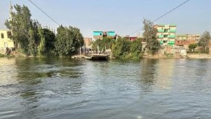 مصر: قتلى في حادث غرق ميكروباص بنهر النيل