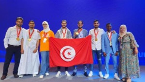 طلبة تونسيون يفوزون بالجائزة الأولى في الحوسبة الذكية في مسابقة عالمية بالصين